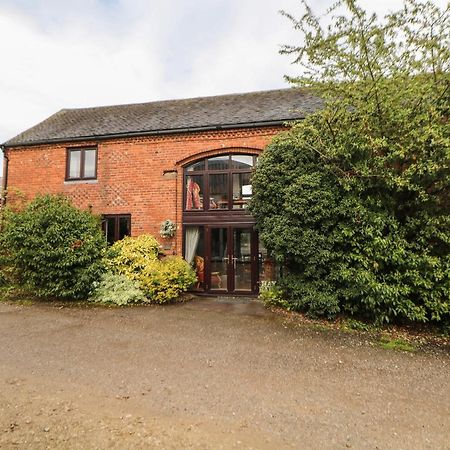 The Haybarn Villa Lichfield Ngoại thất bức ảnh