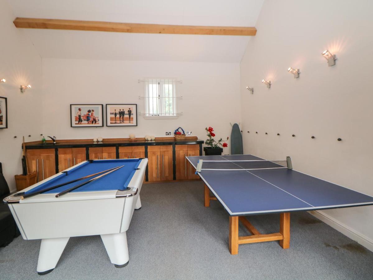 The Haybarn Villa Lichfield Ngoại thất bức ảnh